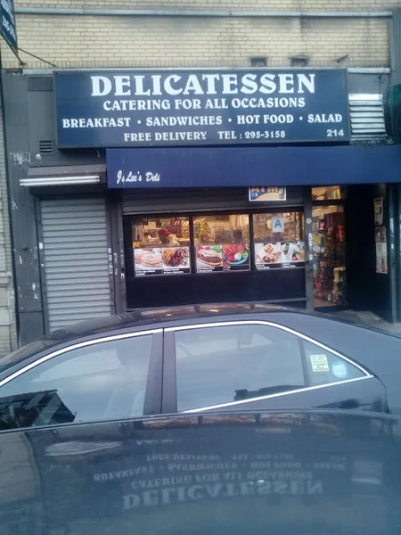 delis Lee's Deli & Grocery