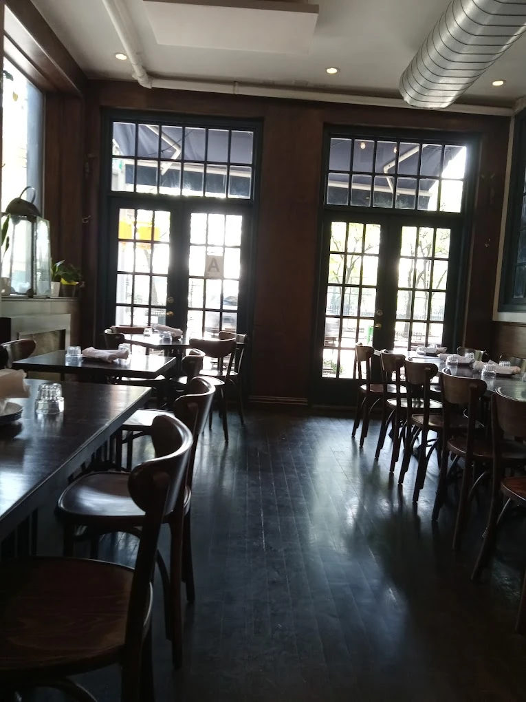 Top 18 diners in Upper East Side NYC