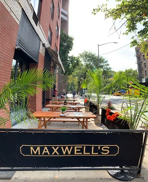 lunch restaurants Maxwell's Central Park