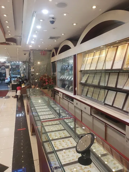 watch stores Karan Jewelers