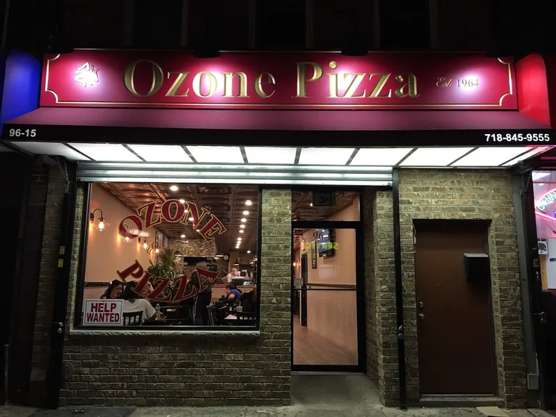 restaurants Ozone Pizzeria