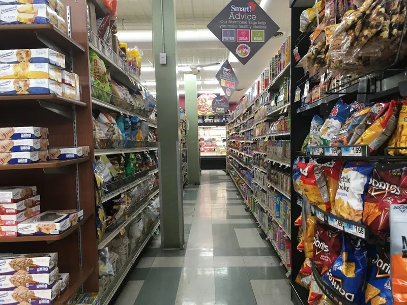 grocery stores Foodtown of Crown Heights