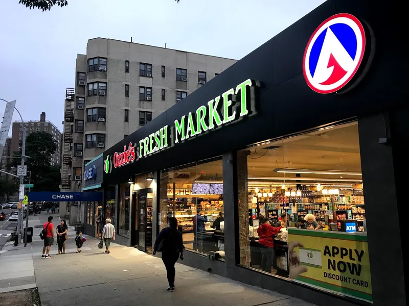 grocery stores Ozzie's Fresh Market