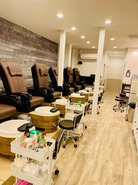 nail salons Salon Soleil - Nail Spa