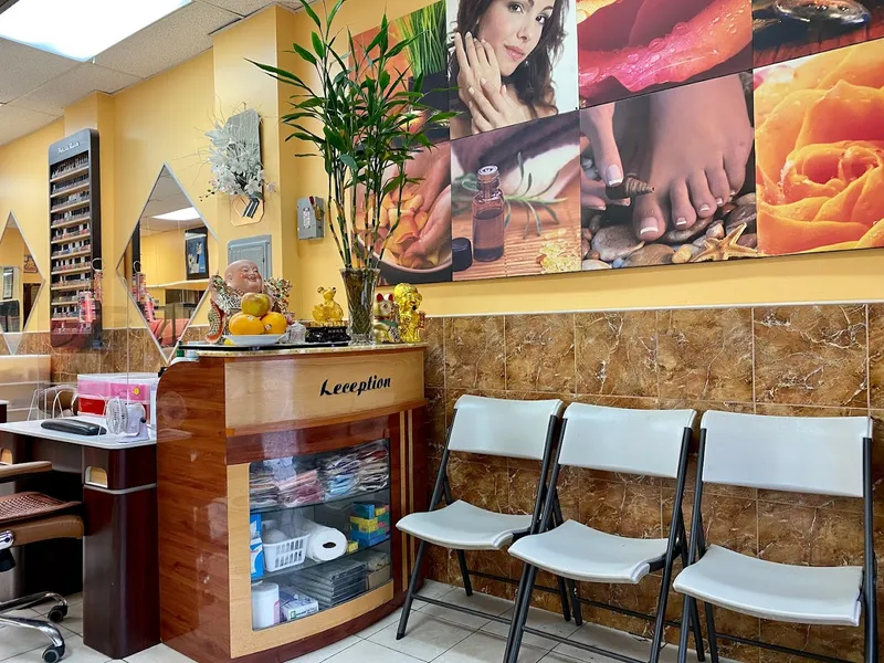 nail salons White Plains Nail inc. in Wakefield