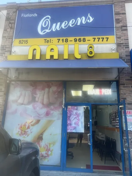 New Queens Bling Nails SPA