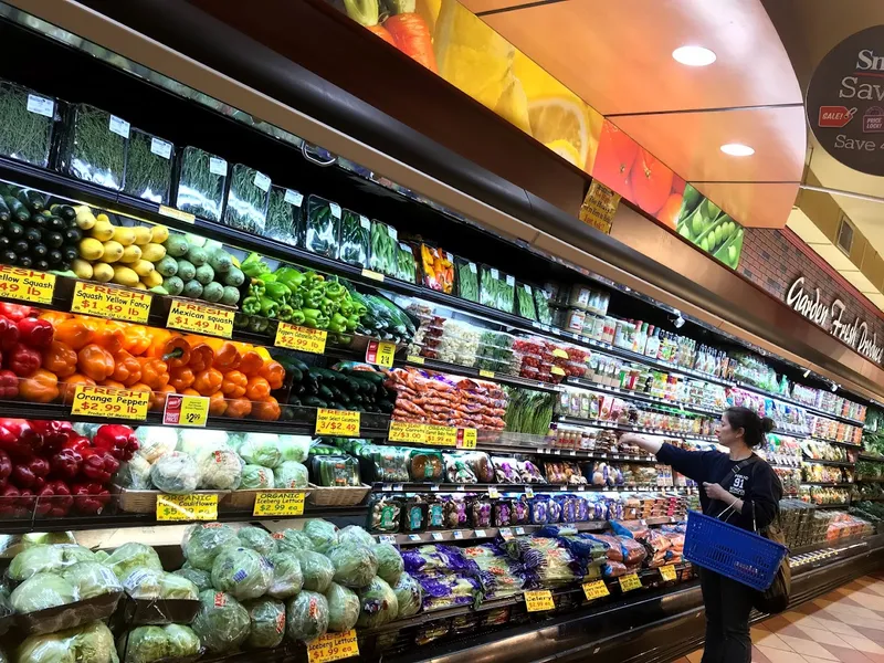 grocery stores Foodtown of Riverdale in Kingsbridge