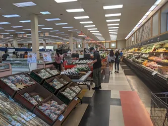 Best of 13 grocery stores in Bensonhurst NYC