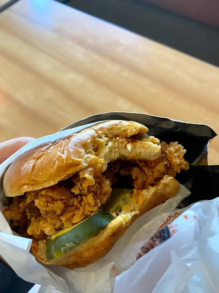 chicken sandwiches Popeyes Louisiana Kitchen