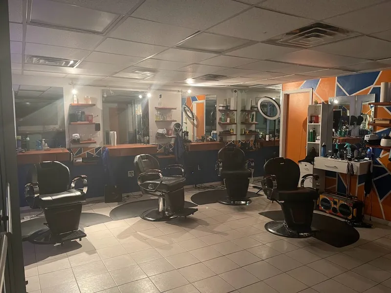 barber shops Q Boro Cutz