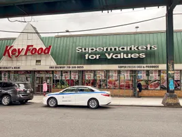 Best of 12 grocery stores in Cypress Hills NYC