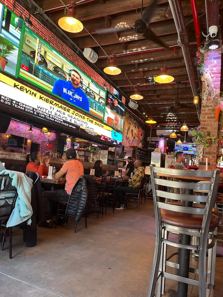 Top 10 happy hours in Inwood NYC