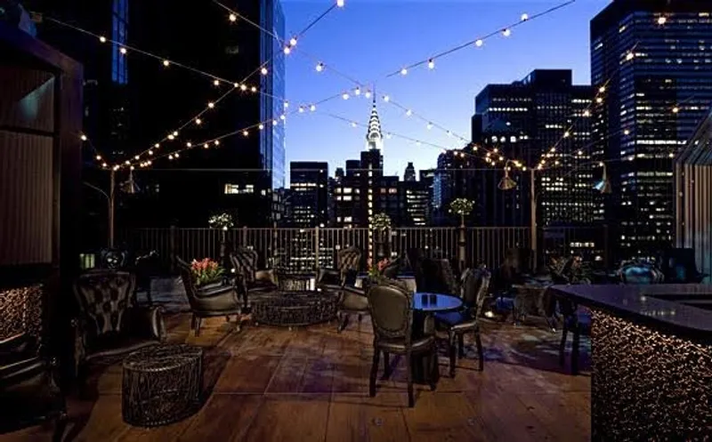 rooftop bars Upstairs