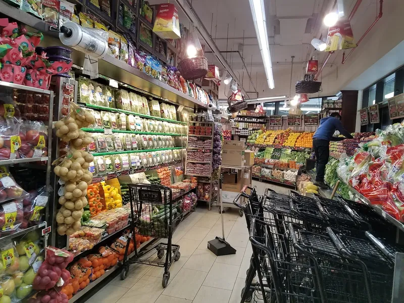 grocery stores Westside Market NYC