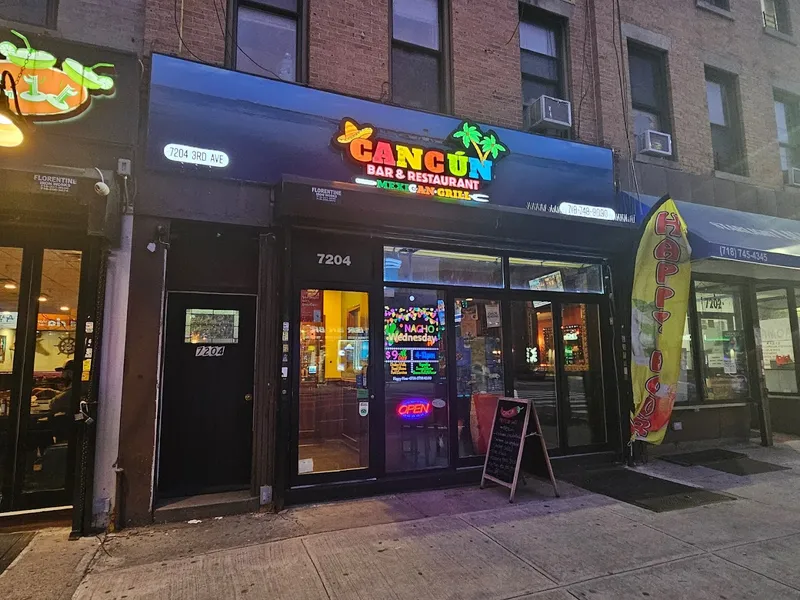 Tex Mex restaurants Cancún Bar & Restaurant in Bay Ridge