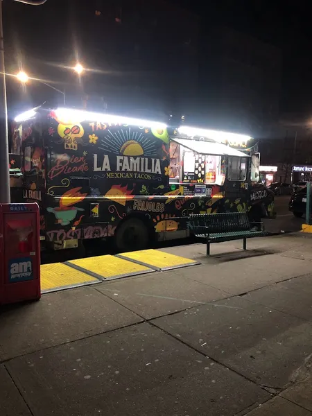 late night restaurants La Familia Mexican Tacos