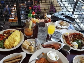 Best of 10 brunch in Lower East Side NYC