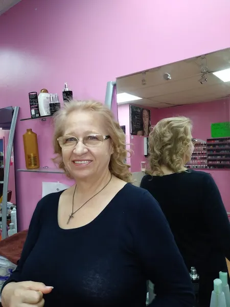 Lisa Beauty Salon Inc