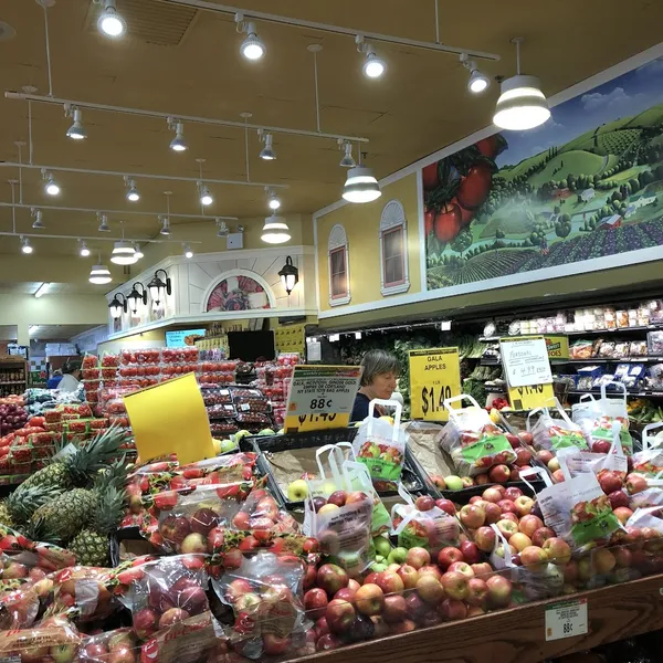 grocery stores Key Food Supermarkets