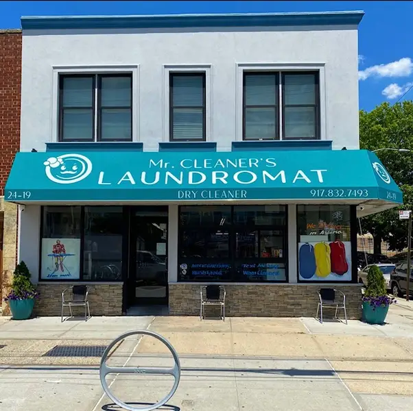mr. cleaner's laundromat