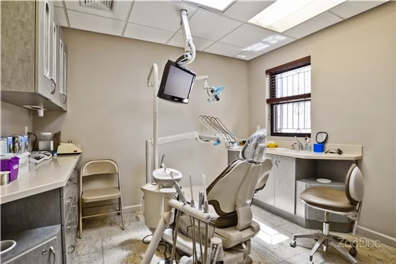 dental clinics Jim Sarji, DDS