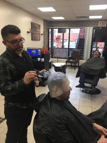 hair salons The Men's Parlor