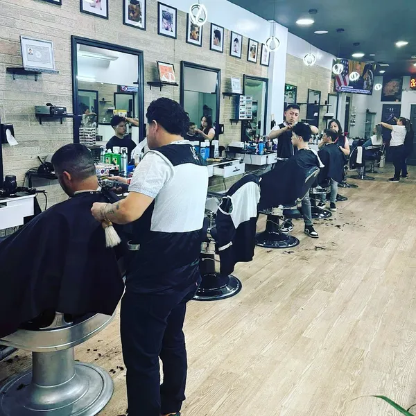 barber shops Xtreme Barbershop & Unisex Inc