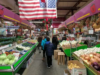 Top 14 grocery stores in Belmont NYC