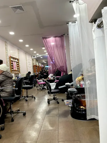 nail salons The Final Touch Nails & Beauty Salon