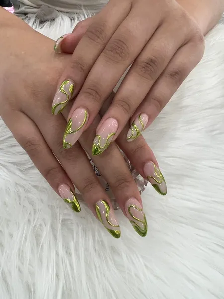 Diamond Pretty Nails