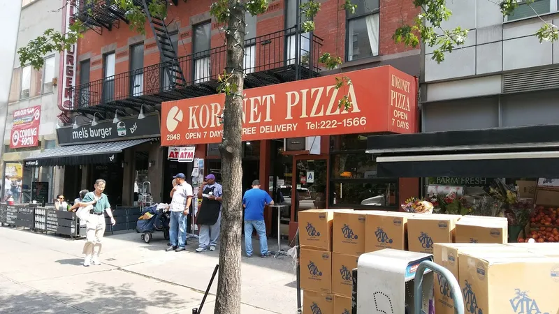 late night restaurants Koronet Pizza in Morningside Heights