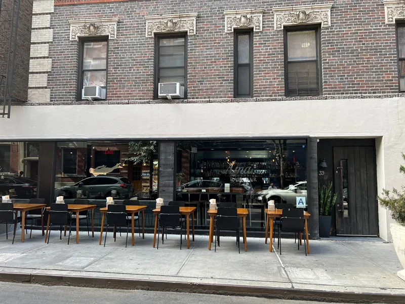 gastropubs Ama Raw Bar West Village