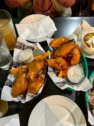 Wings restaurants in Greenpoint NYC