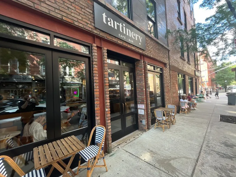 outdoor dining Tartinery Café - Bar | Greenwich Village