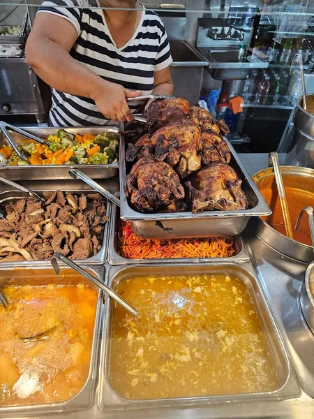 fried chicken Mama Mecho in Bushwick