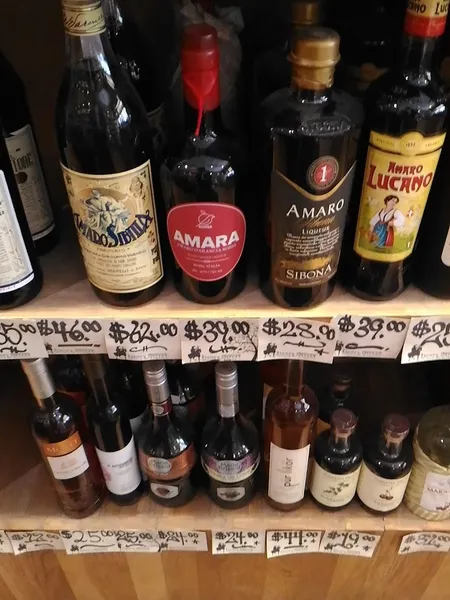 Henry Street Wines & Liquors