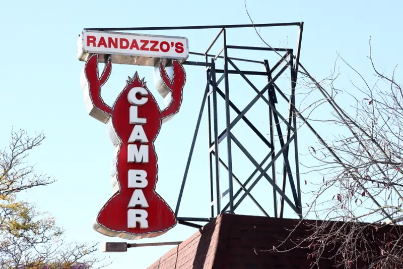 Randazzo's Clam Bar