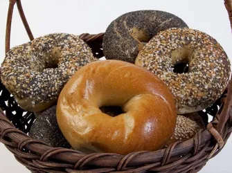 Top 9 bagels in Sheepshead Bay NYC