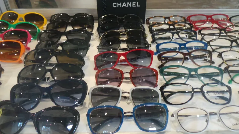 sunglasses stores Luxeye Optical