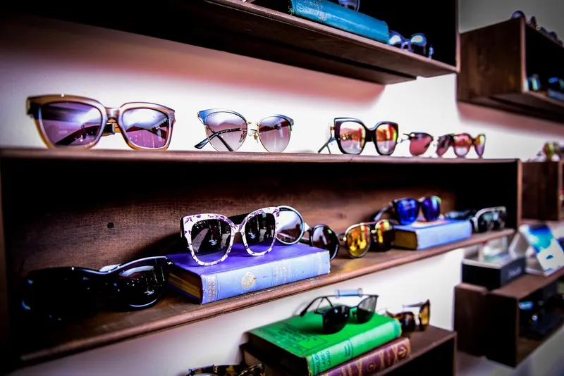 sunglasses stores Plaza Optical Center