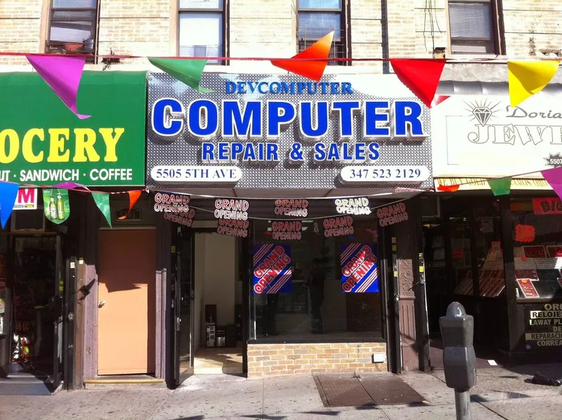 electronics stores DevComputer in Sunset Park