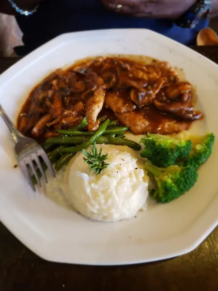 chicken marsala Via Trenta Osteria & Wine Bar in Astoria