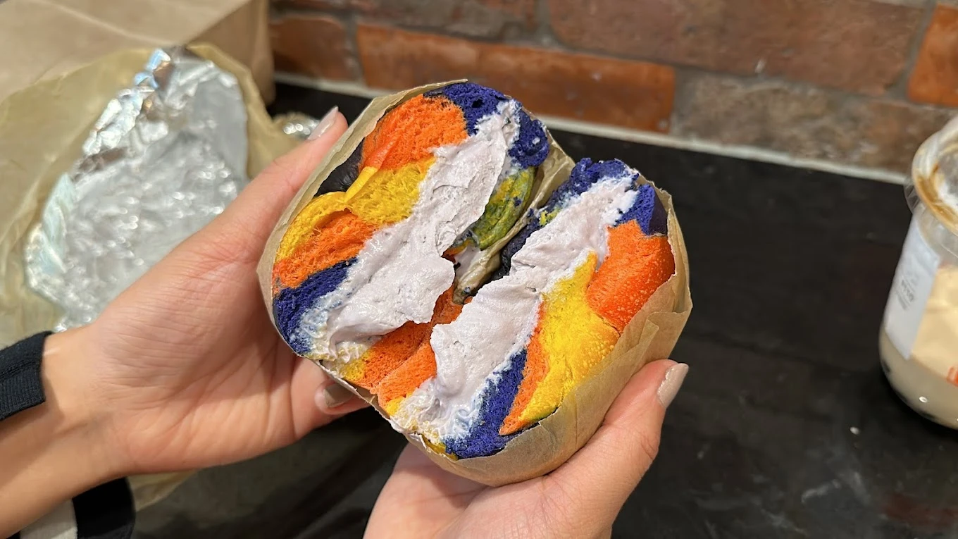 Best of 18 bagels in Midtown NYC