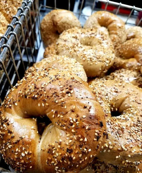 Bagels Bagels & Schmear in Midtown