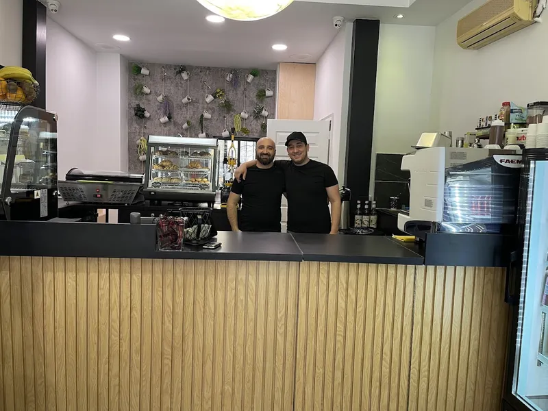Moncheri Coffee Shop & Creperie