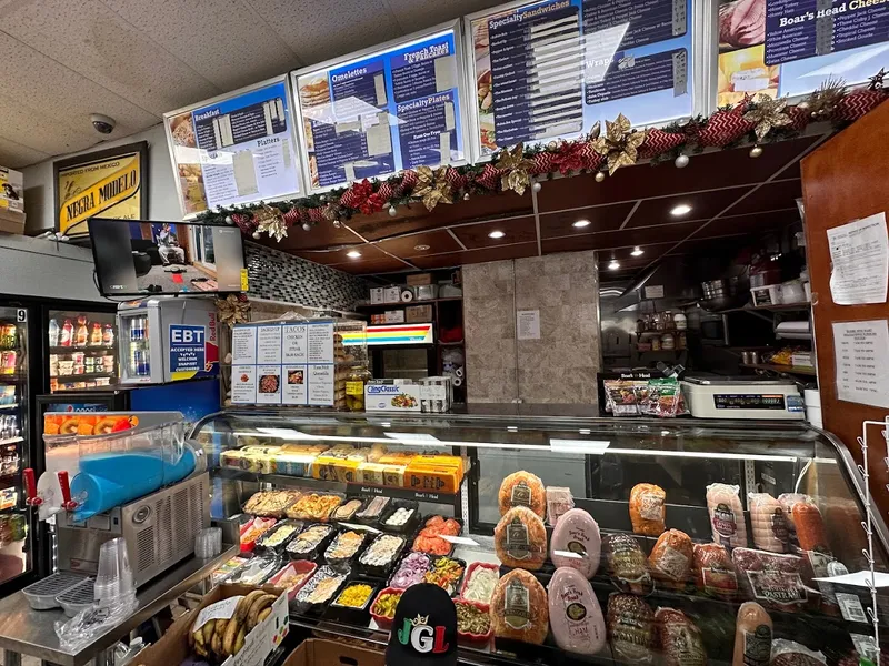 delis Buhre Mini Mart & Deli