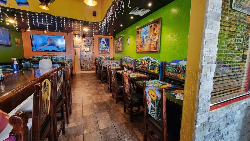 Aguacates Mexican Bar & Grill