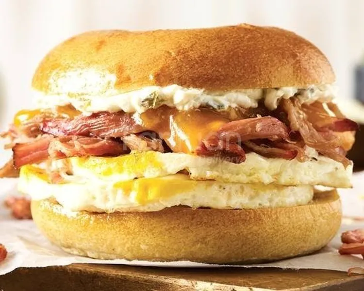 egg sandwich Bruegger's Bagels