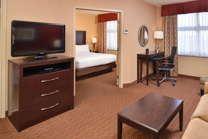 hotels Holiday Inn Express & Suites Buffalo Downtown - Medical Ctr, an IHG Hotel