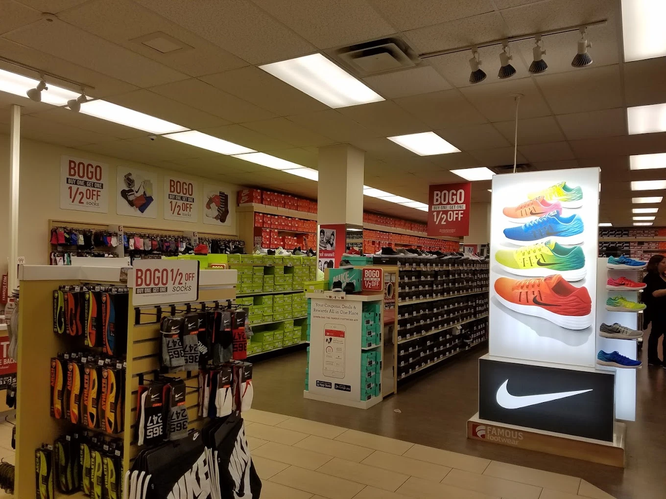 mens shoe stores